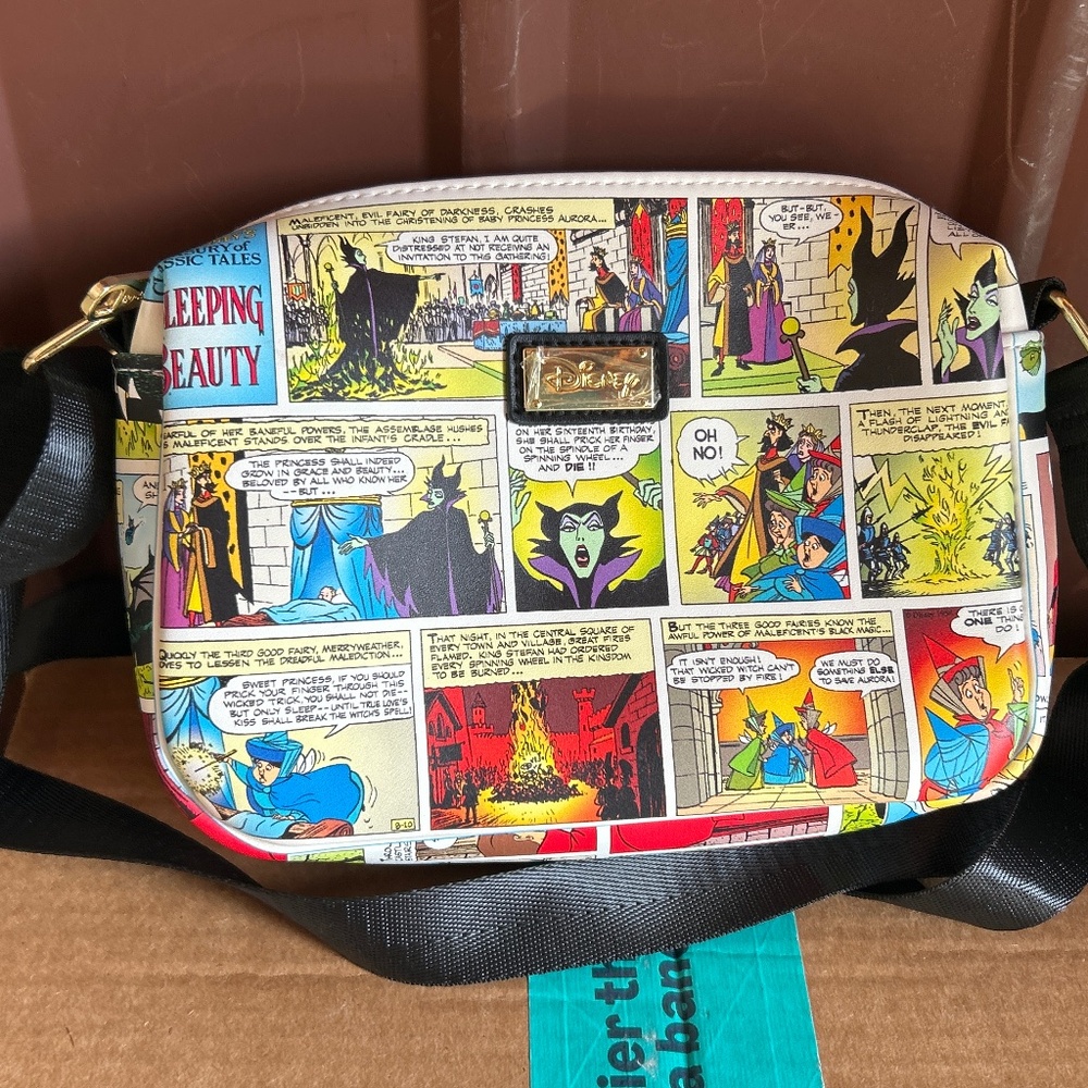 Pink a la Mode Sleeping Beauty Maleficent Buckle Down Aurora Comic Crossbody Bag